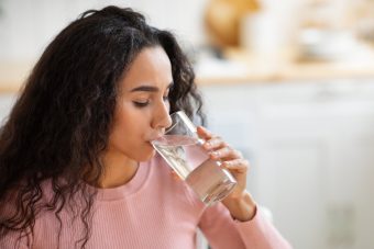 Warum wir täglich ausreichend Wasser trinken sollten picture news